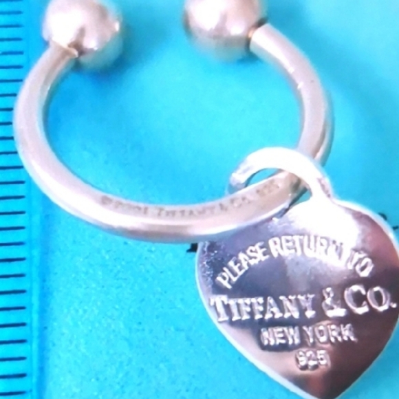 Tiffany Key 🗝️ Ring. Silver - Picture 2 of 3